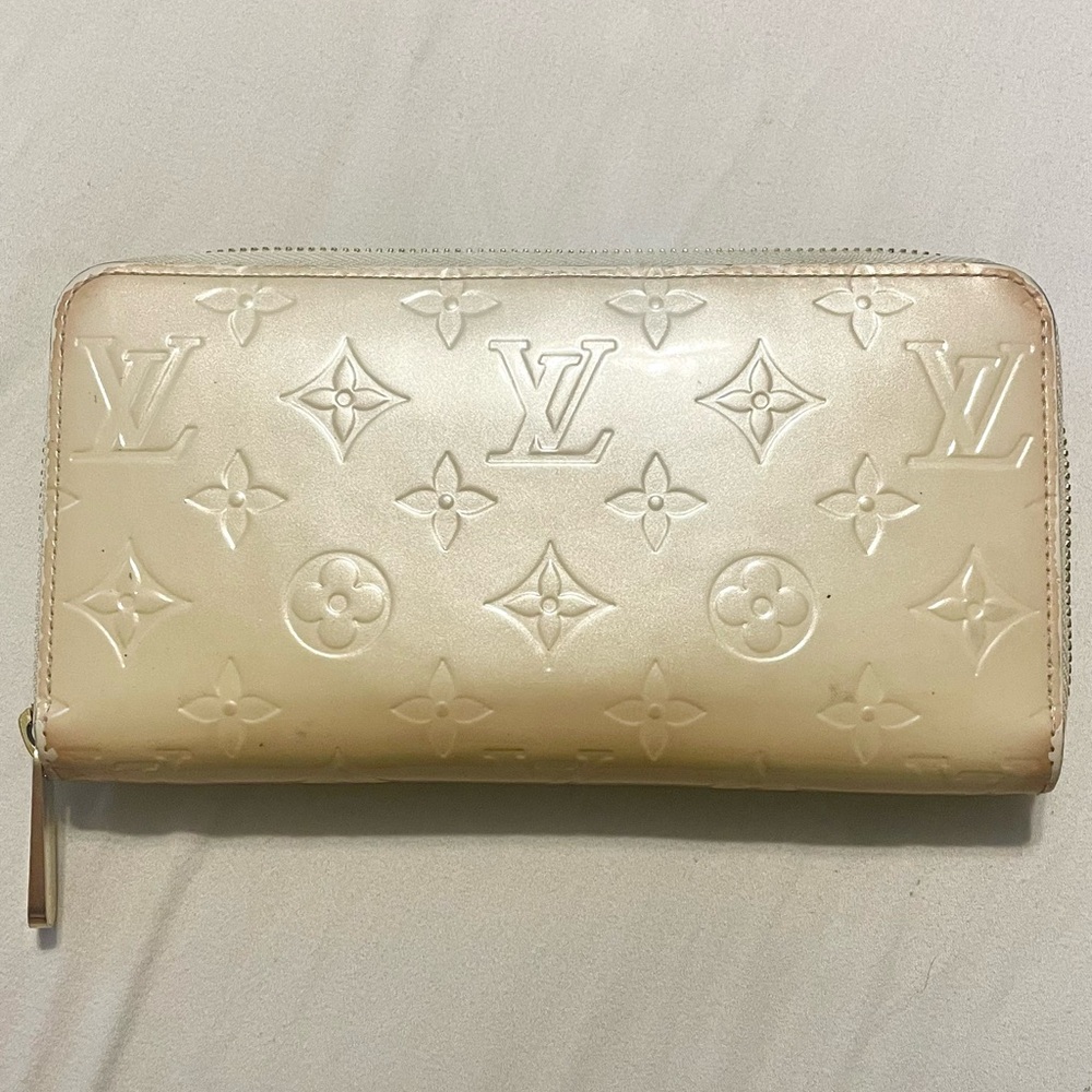 Louis Vuitton Monogram Vernis Wallet